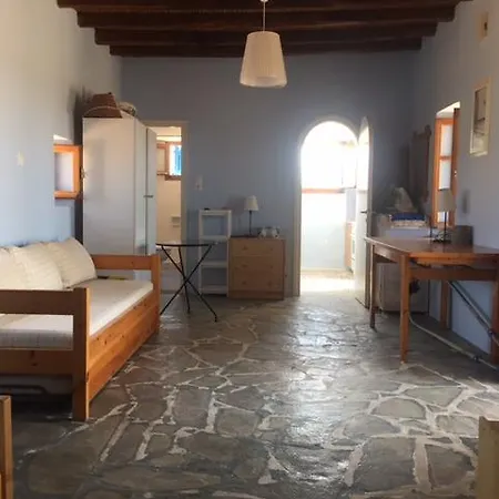 Séjour à la campagne Paros-pounta Surf House Pounda
