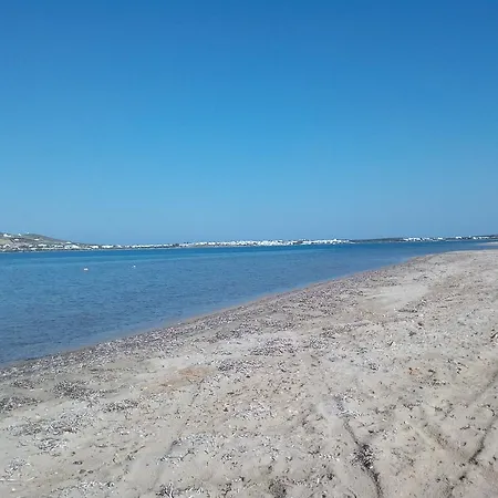 Paros-pounta Surf House * Pounda