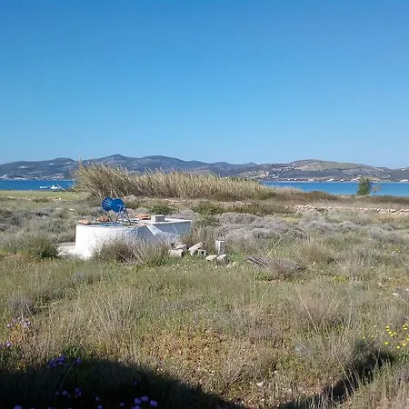 Country house Paros-pounta Surf House